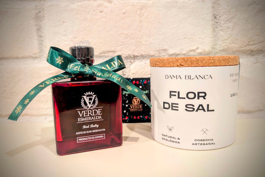 VE x DB Collaboration NAVIDAD2025 Special GIFT PACK RED